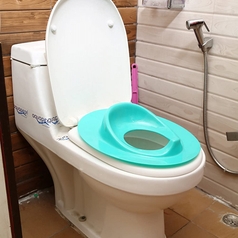 Farlin Baby Toilet / Potty Seat Bf-904